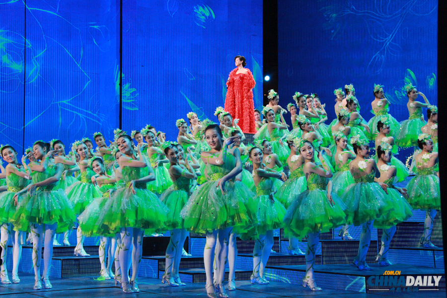 高清彩排圖:2013蛇年央視春晚節(jié)目單公布