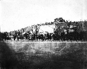 頤和園的牛尾巴斷而復續(xù) 組圖