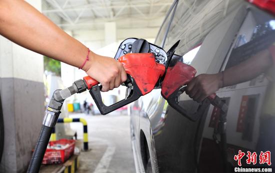 油價(jià)下周四或迎新機(jī)制首調(diào) 跌幅或達(dá)500元/噸