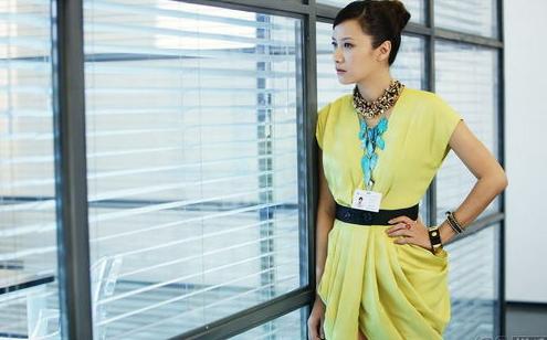 “杜拉拉”后傳:第一代外企白領(lǐng)遭遇中年尷尬