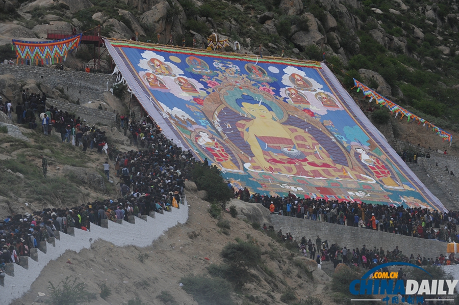 高清：拉薩雪頓節(jié)開(kāi)幕 哲蚌寺展佛
