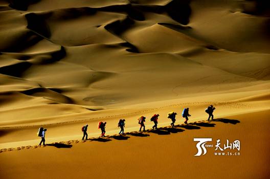 “吐魯番的葡萄熟了”2013中國重點(diǎn)旅游網(wǎng)絡(luò)媒體游新疆活動啟動