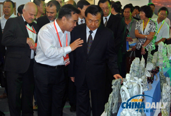 甘肅文博會(huì)張掖展廳吸引八方賓客駐足參觀