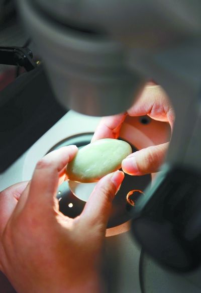 珠寶鑒定行業(yè)亂象:檢測(cè)師背三重包袱