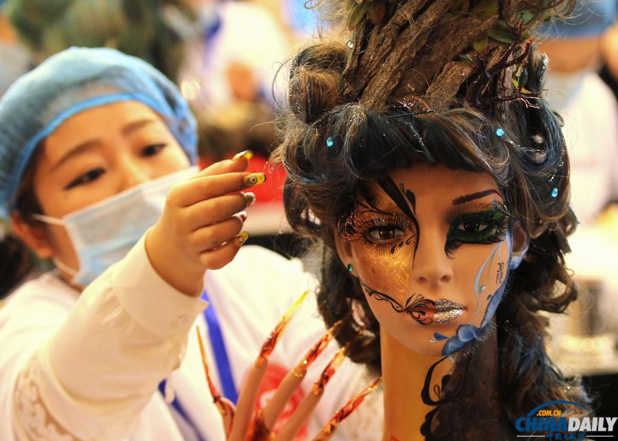 中國(guó)國(guó)際美睫大賽在京舉行