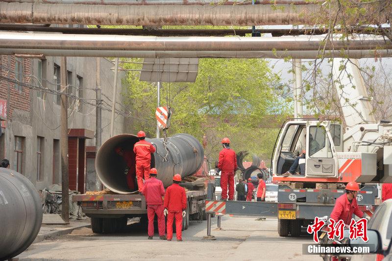 蘭州開挖自流溝鋪設(shè)鐵管