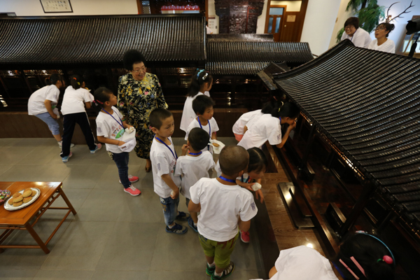 “2013檀香書屋夏令營”活動(dòng)拉開序幕