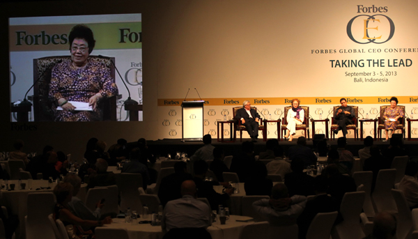 陳麗華:在世界舞臺(tái)上講述我的紫檀夢(mèng)