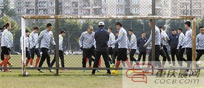 黃希揚(yáng)簽約綠城 王棟因傷休一月 力帆在引援上已落后