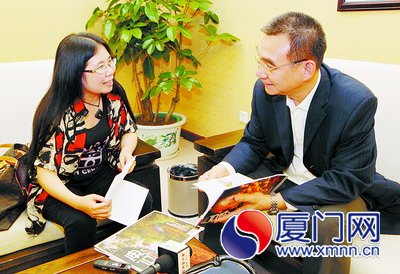 1979年他從金門游到廈門 林毅夫今日將在廈大演講