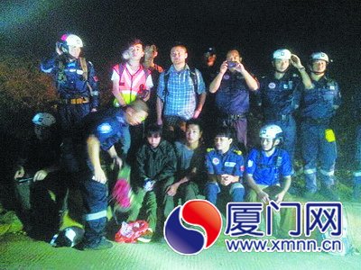 5名驢友被困同安云頂山 哨聲穿過濃霧