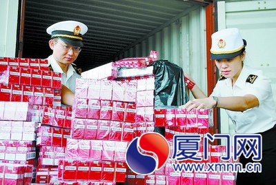 廈門海關(guān)查獲14萬盒走私假煙 涉案金額約142萬