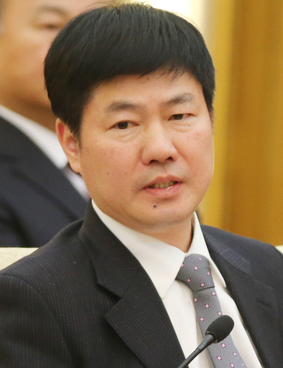 人大代表?xiàng)钜婷瘢焊Ｖ菡罅ν菩芯W(wǎng)格化管理