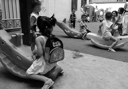 河南出臺(tái)幼兒園管理暫行辦法 不得以辦班為由收錢