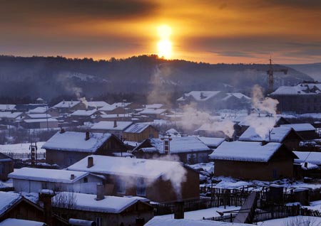 北極村現(xiàn)“幻日”奇觀