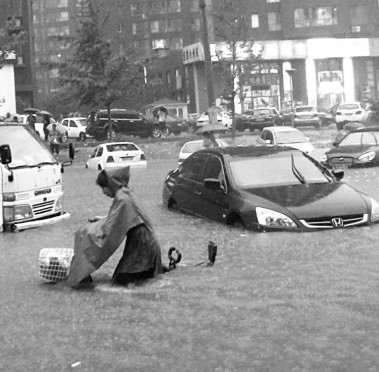 汽車“涉水險”怎樣理賠？水中二次打火受損不賠