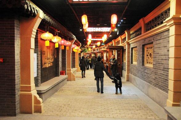 哈爾濱“關(guān)東古巷”重溫老東北民俗風(fēng)情