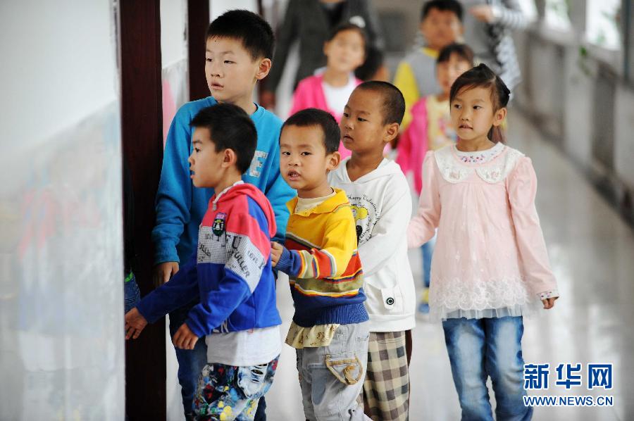 黑龍江洪水災區(qū)積極安置保證學生如期開學