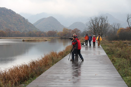 首屆百名攝影家穿越神農(nóng)架大型采風(fēng)行啟動