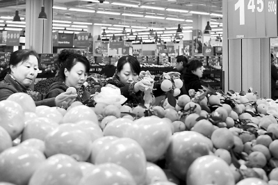 中國降伏“通脹”惠及全球經(jīng)濟(市場觀察)