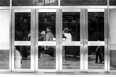 多地工行業(yè)務(wù)癱瘓近一小時