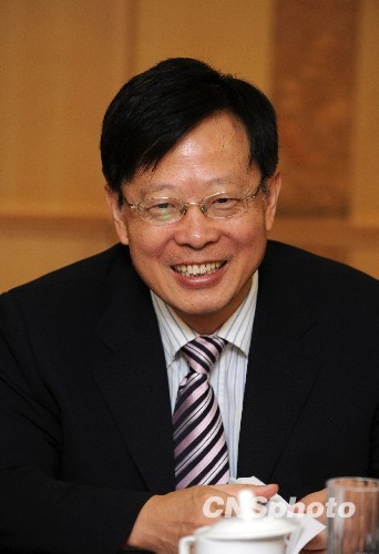 中投董事長(zhǎng)敲定丁學(xué)東 與前任履歷多相似