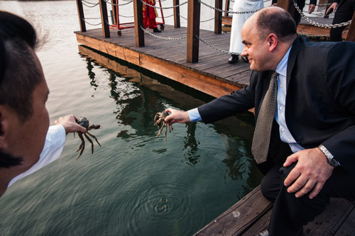 陽(yáng)澄湖費(fèi)爾蒙酒店于大閘蟹故鄉(xiāng)拉開(kāi)金秋品蟹序幕