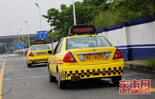 福州全省率先啟動(dòng)防御性駕考 科目三通過率不足六成