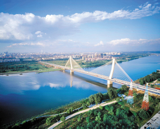 “選商擇資”打造投資洼地