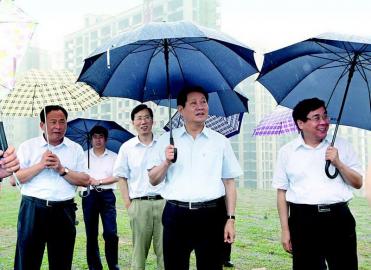 趙正永調(diào)研時(shí)強(qiáng)調(diào):發(fā)揮優(yōu)勢(shì)發(fā)展惠民 加快建設(shè)美麗商洛