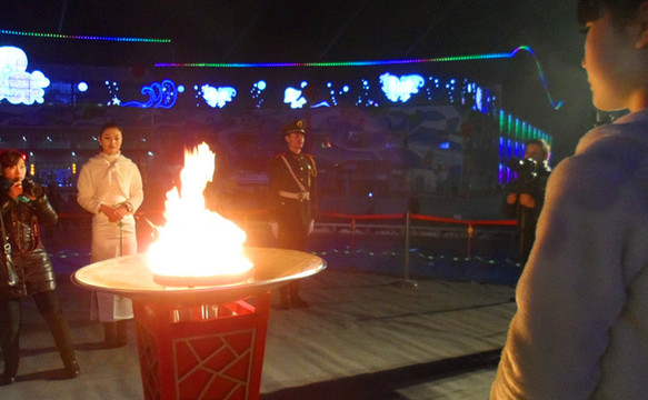 “好客山東賀年會(huì)·暖冬之旅”在泰安天樂(lè)城啟幕