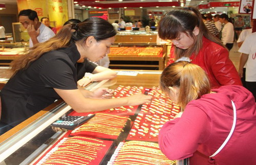 第十屆國(guó)際黃金珠寶首飾展銷會(huì)在山東招遠(yuǎn)舉辦