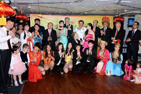 第七屆全球華人網(wǎng)絡(luò)春晚昨晚開播 中國好聲音學(xué)員傾力加盟