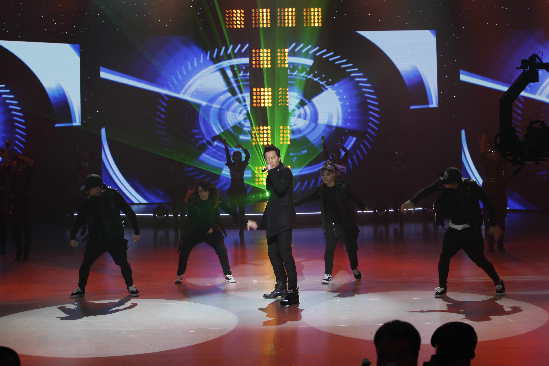 第七屆全球華人網(wǎng)絡(luò)春晚昨晚開播 中國好聲音學(xué)員傾力加盟