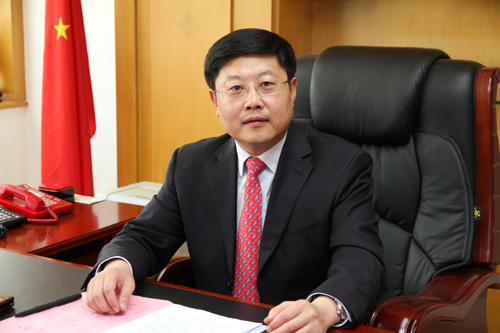 煙臺打造藍色經(jīng)濟領(lǐng)軍城市——訪全國人大代表、煙臺市市長王良