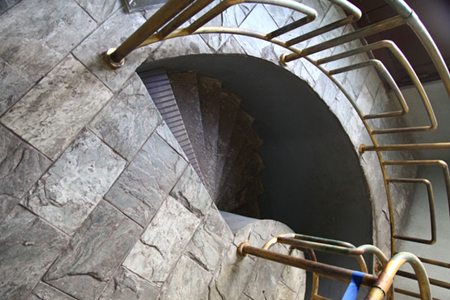 博物館里感受張?jiān)L厣?#8220;葡萄酒文化”