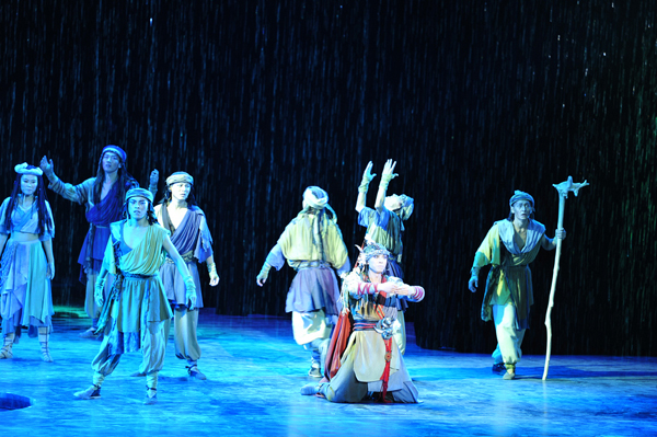 《泰山情緣之石敢當(dāng)》音樂劇在山東泰安首演