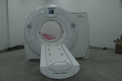 山東大學(xué)齊魯醫(yī)院青島院區(qū)開(kāi)診并舉行大型義診活動(dòng)