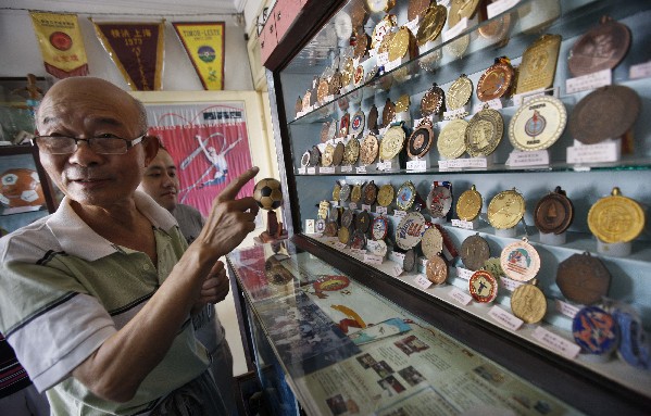 陳鴻康老人：用收藏詮釋奧運(yùn)精神