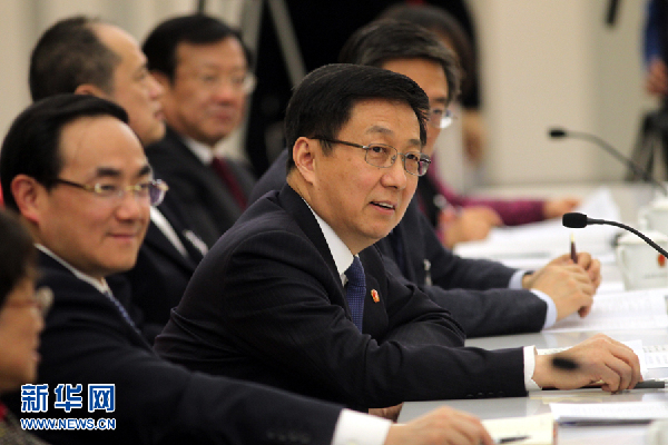 韓正參加上海市人代會浦東新區(qū)代表團(tuán)審議