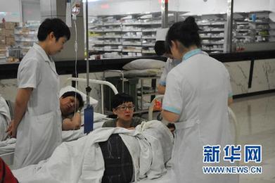 千方百計(jì)救治甬溫線事故傷者:1人1專(zhuān)家 1人1方案