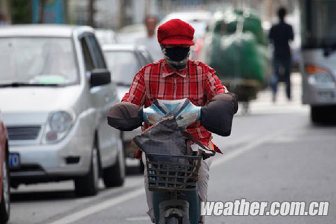 西南江南等地區(qū)將迎較強降雨 中東部有明顯降溫