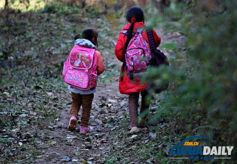 別樣感動(dòng)：走進(jìn)大山中的農(nóng)村小學(xué)