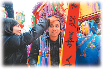 過春節(jié) 尋春節(jié) 世界爭相和中國年“套近乎”