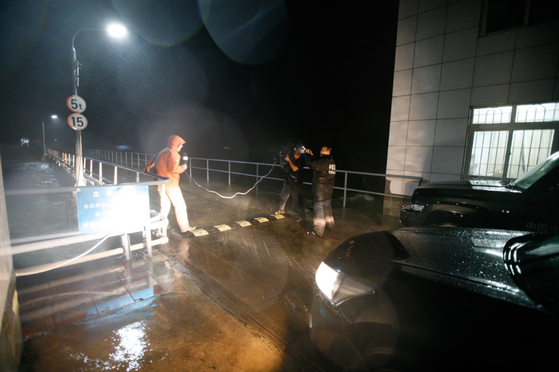 高清:直擊“溫比亞”過后湛江受災(zāi)情況