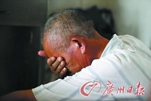 兩老人因為愛情結(jié)伴打工 遭遇車禍1個盒飯兩人吃