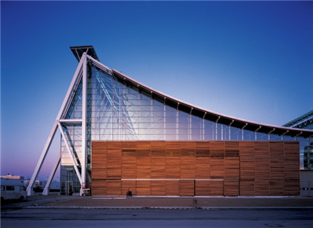 出國留學(xué) 各國學(xué)費(fèi)一覽