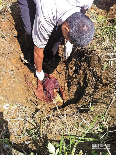 4名子女同地點先后自殺 臺女子開棺驗尸尋小女兒