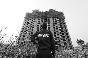 北京“最高違建樓”開拆 違建面積逾萬平方米