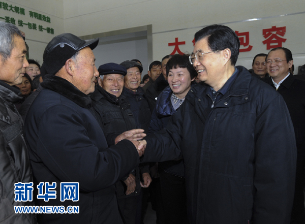 胡錦濤:全面深入學(xué)習(xí)貫徹黨的十八大精神 奮力創(chuàng)造全面建成小康社會(huì)新成就